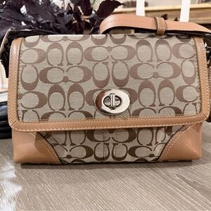 Vintage Coach Hamptons Signature Flap Bag Turn Lock Khaki Canvas Tan Brown